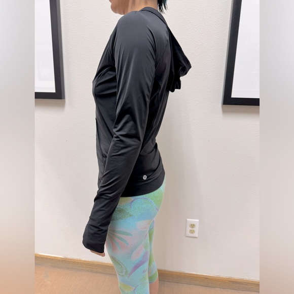Lululemon 4 Black Spandex Hoody - Picture 6 of 12